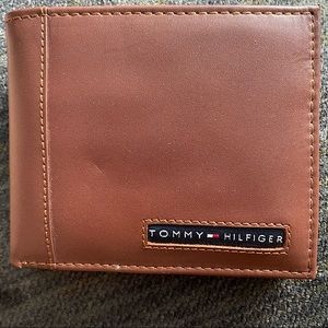 Tommy Hilfiger men's wallet